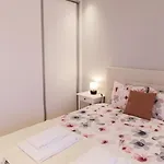 209 Modern In Close To Everything البوفيرا