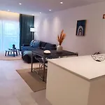 209 Modern In Close To Everything * البوفيرا