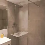 شقة 209 Modern In Close To Everything