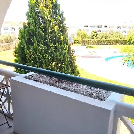 209 Modern In Close To Everything Αλμπουφέιρα