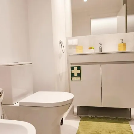 209 Modern In Close To Everything Апартаменты