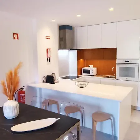 Апартаменты 209 Modern In Close To Everything Албуфейра